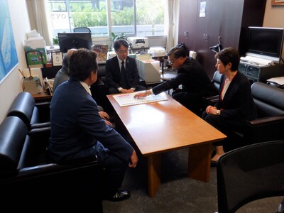 国土交通省