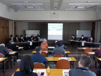 説明会の写真
