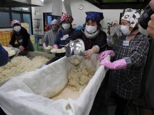 発酵機に入れる