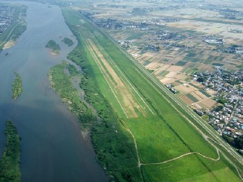 グライダー滑空場上空からの図