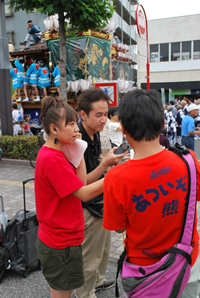 うちわ祭生中継