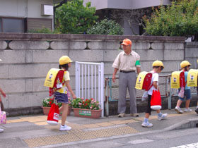 気をつけて帰るんだよ