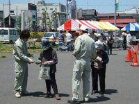 アサガオの配布風景