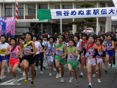 中学・一般女子の部スタート