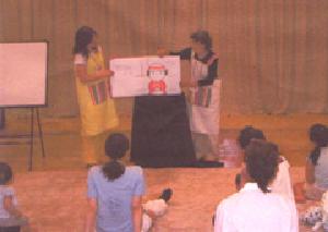 市立熊谷図書館にて夏の小さい子のおはなし会