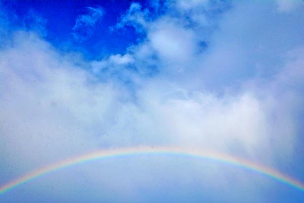 2月15日 雨上がりの空に大きな虹が現れました 熊谷市ホームページ