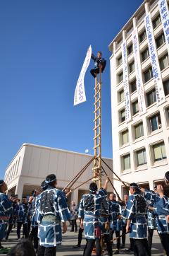 市役所前のようす