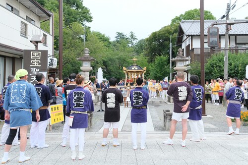 祭りの様子1