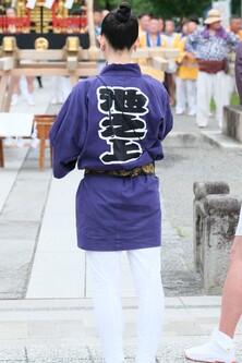 祭りの様子2