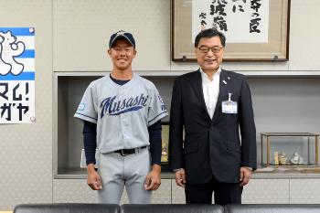 市長と石川選手
