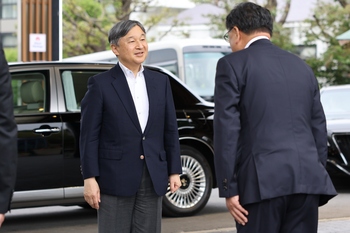 陛下と市長