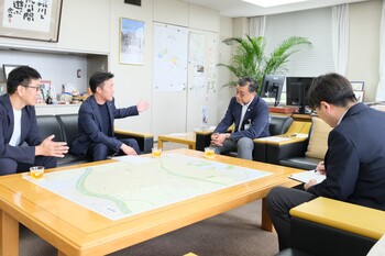 歓談の様子