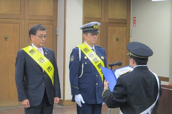 交通安全宣言の様子
