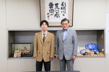 仲冨春陽さんと市長