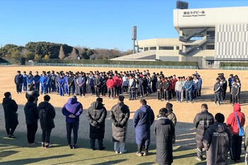 挨拶をする市長