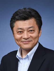村上出氏