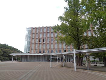 立正大学熊谷キャンパスアカデミックキューブ